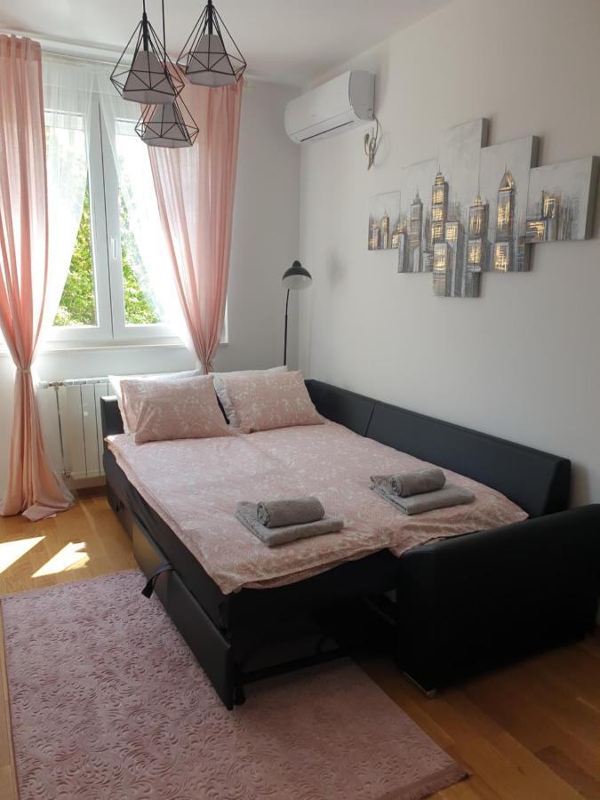 Apartment Luxe Nine Novi Sad Exterior photo